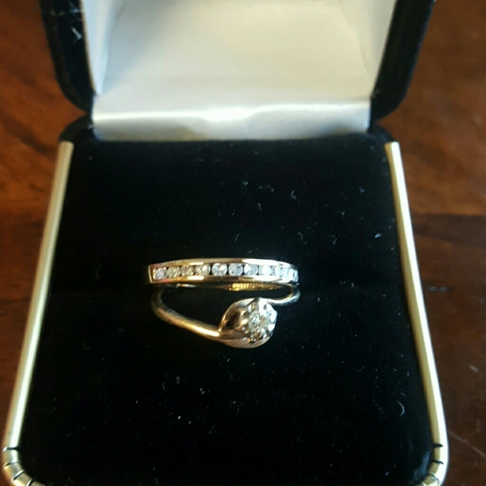 Diamond Wedding Ring - image 1